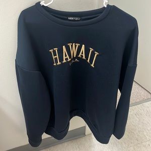 Shein Hawaii Large Crewneck. Lightly worn, great condition